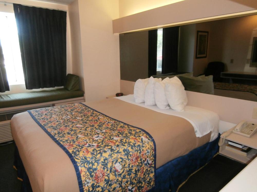 America's Best Value Inn & Suites-McDonough